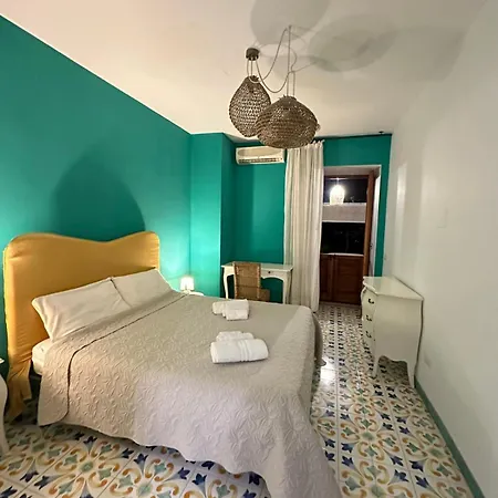 Vie En Rose Villa