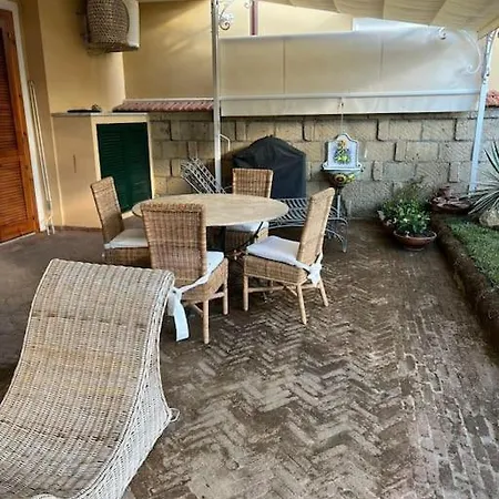 Vie En Rose Sorrento