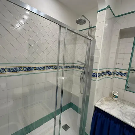 Vie En Rose Villa Sorrento