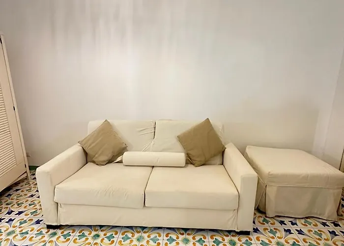 Vie En Rose * Sorrento